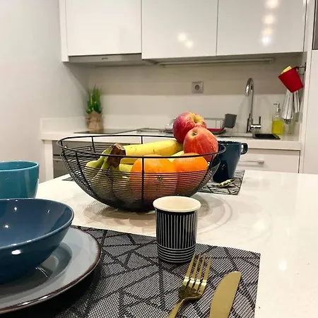 Sampaio Brand New Amazing Flat In Apartment Lisbon